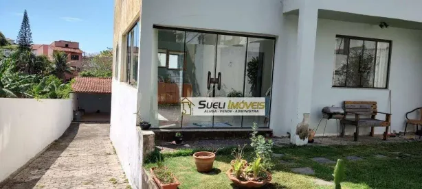 Casa com 4 Quartos à venda, 340m² no Glória, Macaé