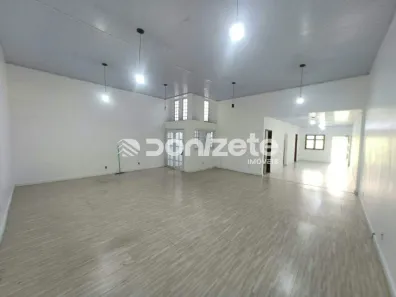 Ponto Comercial para alugar, 180m² no Campestre, Santo André