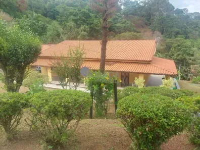 Fazenda/Sítio com 3 Quartos à venda, 180m² no Extrema, Extrema