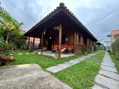 Casa com 4 Quartos à venda, 280m² no Campeche, Florianópolis