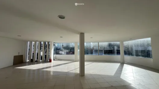 Sala Comercial com 1 Quarto para alugar, 272m² no Centro, Itajaí