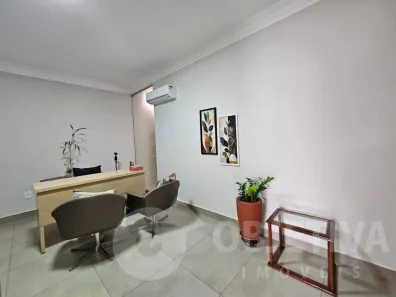 Sala Comercial para alugar, 15m² no Nossa Senhora Aparecida, Uberlândia