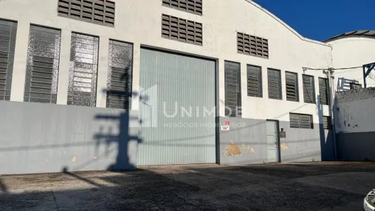 Galpão/Depósito/Armazém para alugar, 750m² no Parque Maria Helena, Campinas