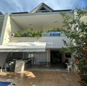 Casa de Condomínio com 4 Quartos à venda, 193m² no Recreio dos Bandeirantes, Rio de Janeiro
