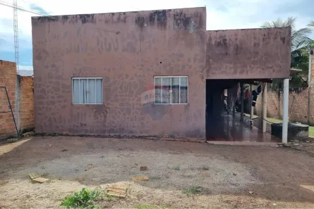 Casa com 6 Quartos à venda, 200m² no Confresa, Confresa