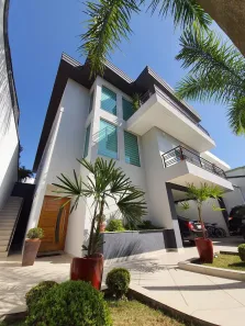 Sobrado com 4 Quartos à venda, 370m² no Adalgisa, Osasco