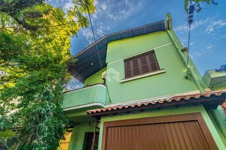 Casa com 4 Quartos à venda, 317m² no Santo Antônio, Porto Alegre