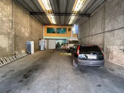 Galpão/Depósito/Armazém à venda, 600m² no Vila Brasilina, São Paulo