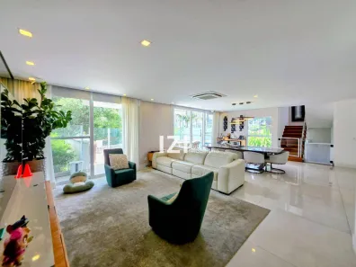 Casa de Condomínio com 4 Quartos à venda, 354m² no Jardim Petrópolis, São Paulo