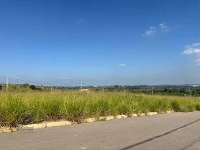 Lote/Terreno à venda, 180m² no Jardim Arco-Íris, Salto