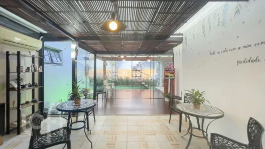 Casa com 4 Quartos à venda, 195m² no Cristal, Porto Alegre