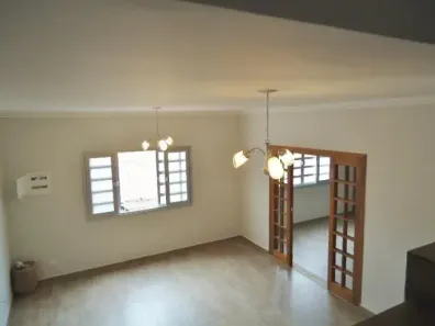 Casa com 3 Quartos à venda, 185m² no Vila Cordeiro, São Paulo