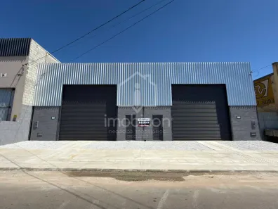 Galpão/Depósito/Armazém para alugar, 270m² no Felícia, Vitória da Conquista
