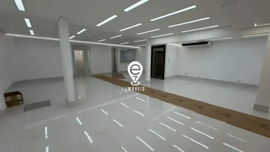 Ponto Comercial para alugar, 240m² no Indianópolis, São Paulo