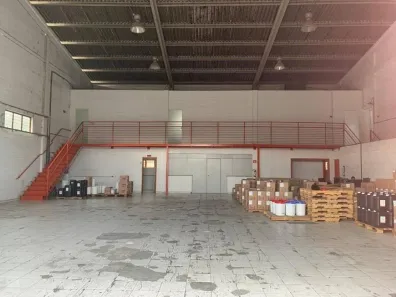 Galpão/Depósito/Armazém para alugar, 1750m² no Iporanga, Sorocaba