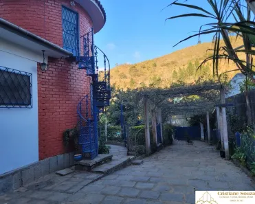Casa de Condomínio com 4 Quartos à venda, 1010m² no Albuquerque, Teresópolis