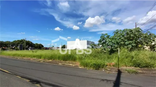 Lote/Terreno à venda, 2176m² no Jardim Holanda, Uberlândia