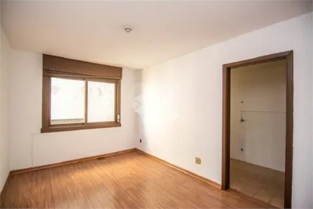 Apartamento com 2 Quartos à venda, 55m² no Três Figueiras, Porto Alegre
