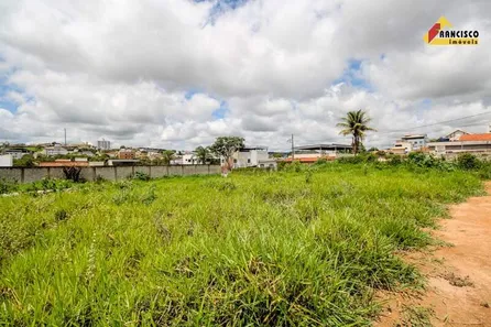 Lote/Terreno à venda, 360m² no Centro, Divinópolis