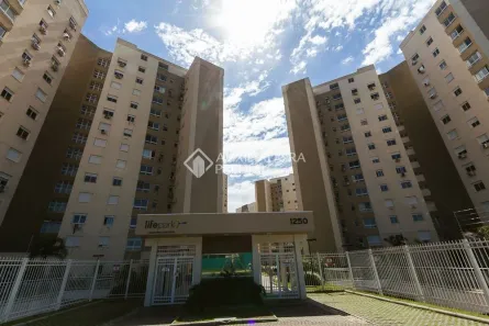 Apartamento com 2 Quartos para alugar, 61m² no Marechal Rondon, Canoas