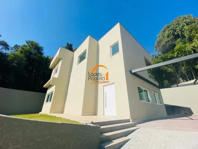 Casa com 3 Quartos à venda, 206m² no Vila Santista, Atibaia
