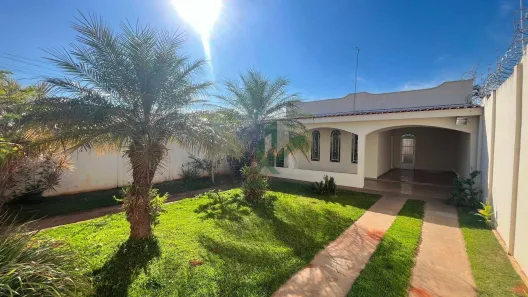 Casa com 3 Quartos para alugar, 139m² no Arruamento Primavera, Mogi Guaçu