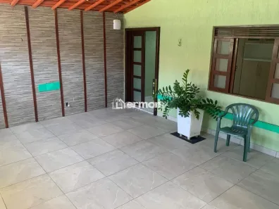 Casa com 3 Quartos à venda, 200m² no Emaús, Parnamirim