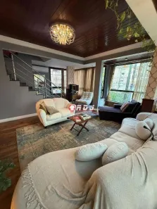 Casa com 3 Quartos à venda, 185m² no Embaré, Santos