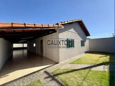 Casa com 3 Quartos à venda, 180m² no Aclimação, Uberlândia
