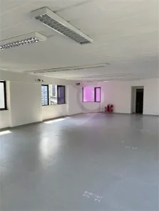 Sala Comercial à venda, 220m² no Cidade Monções, São Paulo