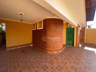 Casa com 4 Quartos para alugar, 195m² no Nogueira, Barretos