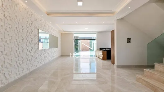 Casa de Condomínio com 3 Quartos para alugar, 272m² no Jardim Jacinto, Jacareí