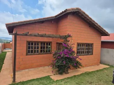 Casa de Condomínio com 3 Quartos à venda, 82m² no Estacao de Moreiras, Mairinque