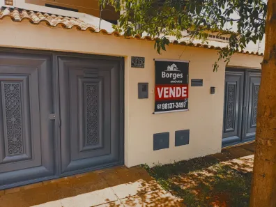 Casa com 6 Quartos à venda, 350m² no Parque Flamboyant, Aparecida de Goiânia