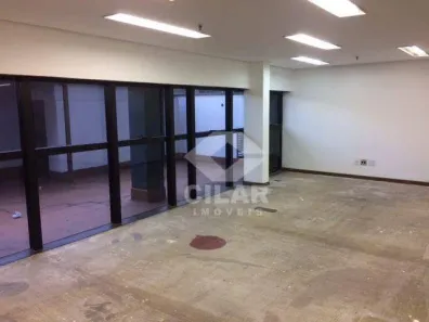 Sala Comercial para alugar, 117m² no Boa Vista, Porto Alegre