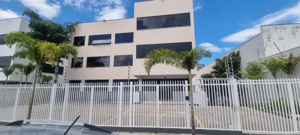 Prédio Comercial para alugar, 750m² no Jardim do Lago, Campinas