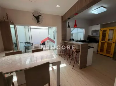 Casa com 3 Quartos à venda, 141m² no Centro, Balneário Camboriú