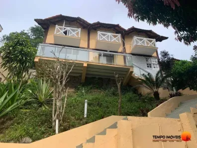 Casa de Condomínio com 3 Quartos à venda, 416m² no Piratininga, Niterói