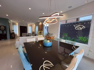 Casa com 4 Quartos à venda, 380m² no São Paulo II, Cotia
