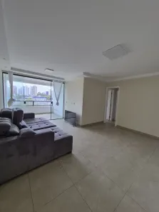 Apartamento com 3 Quartos para alugar, 110m² no Calhau, São Luís
