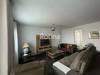 Casa com 4 Quartos à venda, 150m² no Fundinho, Uberlândia