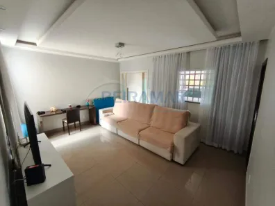 Casa com 3 Quartos à venda, 270m² no Sobradinho, Brasília