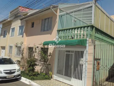 Sobrado com 2 Quartos à venda, 140m² no Lindóia, Curitiba