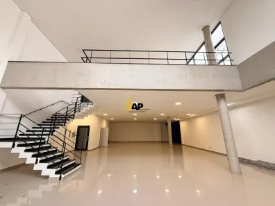 Galpão/Depósito/Armazém para alugar, 450m² no Vila Monumento, São Paulo