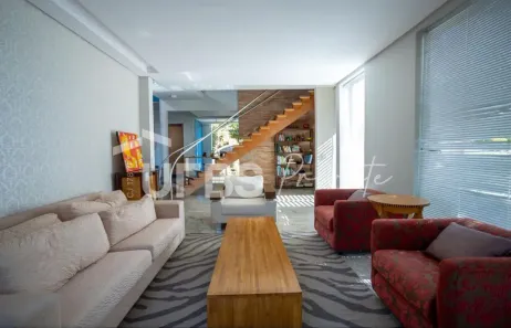 Casa de Condomínio com 5 Quartos à venda, 469m² no Residencial Aldeia do Vale, Goiânia