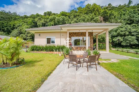 Casa com 3 Quartos à venda, 177m² no Loteamento Belvedere, Gramado