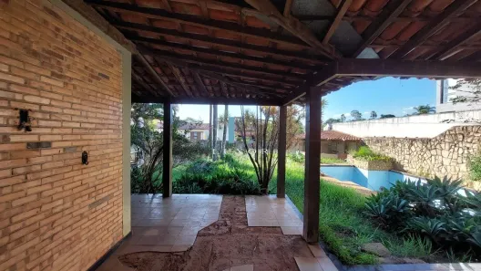 Casa com 4 Quartos para venda ou aluguel, 630m² no Belvedere, Belo Horizonte