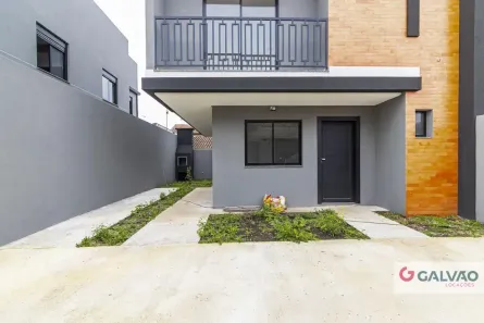 Sobrado com 3 Quartos para alugar, 118m² no Boqueirão, Curitiba