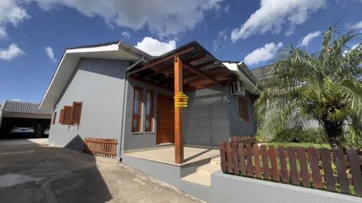 Casa com 2 Quartos à venda, 155m² no Aparecida, Portão