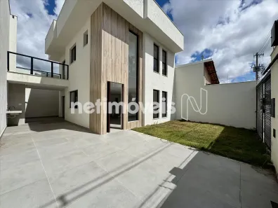 Casa com 3 Quartos à venda, 235m² no Planalto, Belo Horizonte